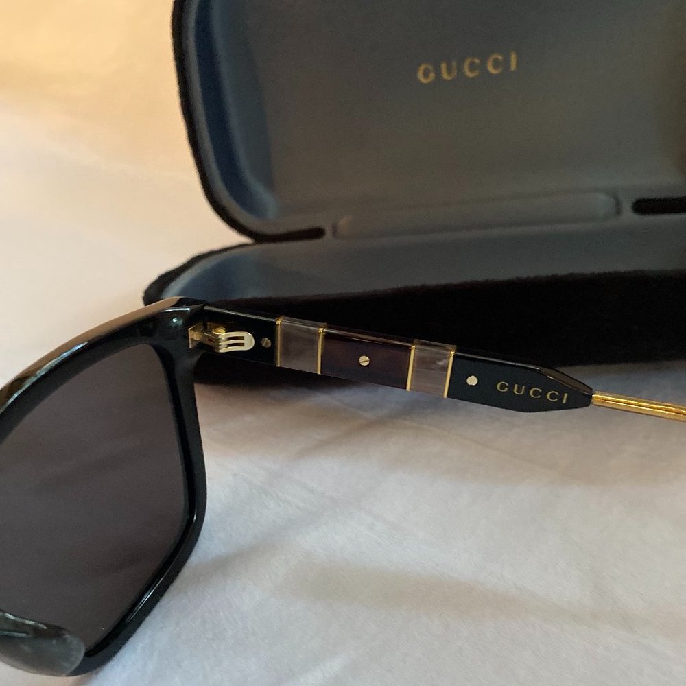 HP🎉SUNGLASS NEW GUCCI Authentic Black Beige Gray Eyewear Rectangle Velvet Case - Picture 10 of 11